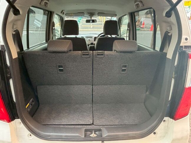 お荷物もたくさん収納が可能です。